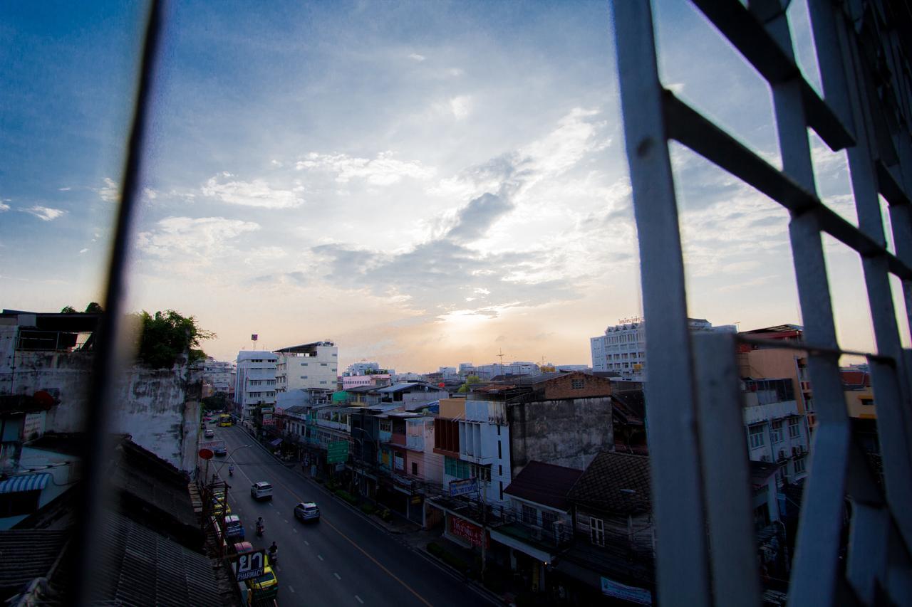 Bts Khaosan Hostel Bangkok Kültér fotó