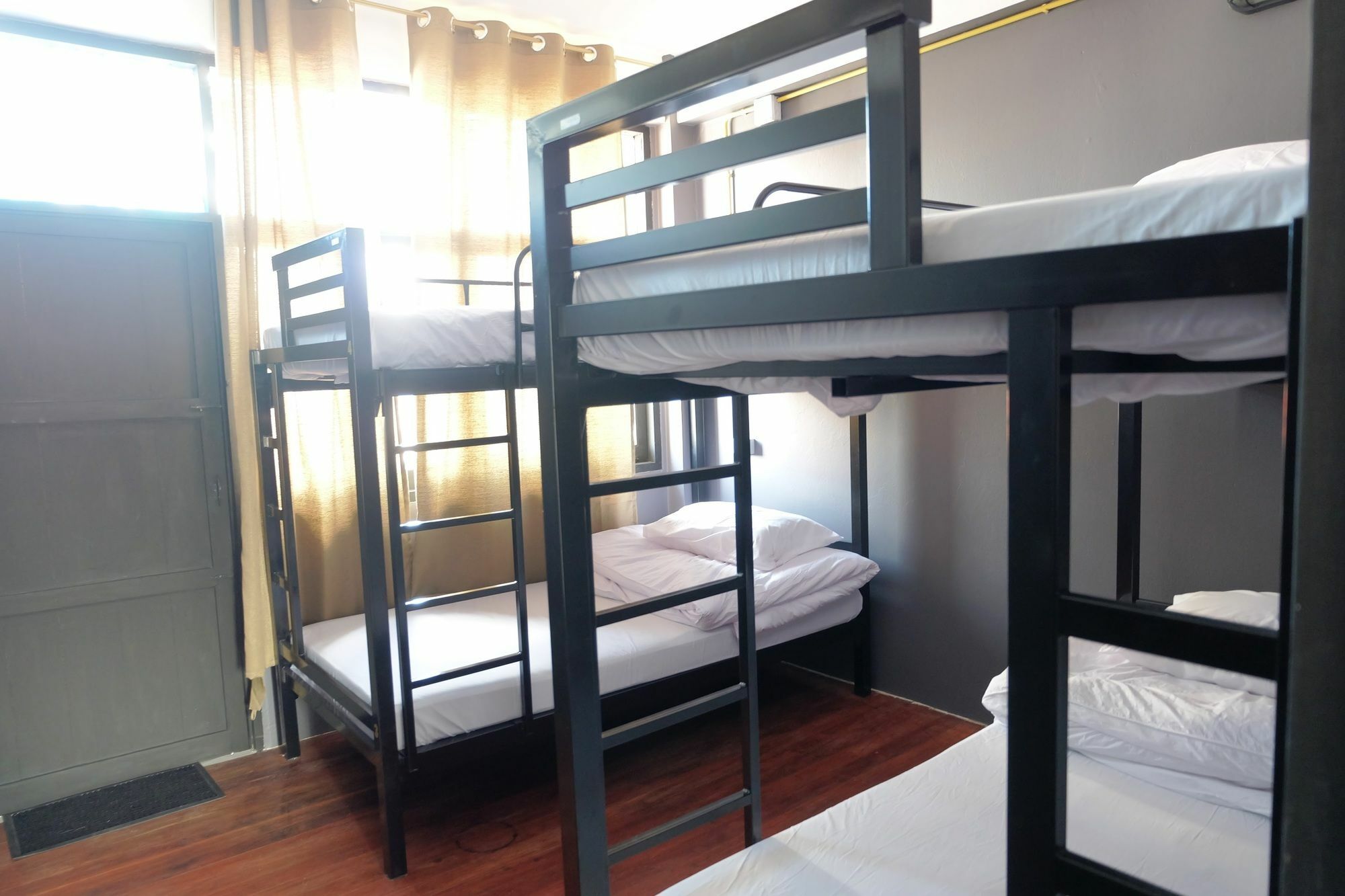 Bts Khaosan Hostel Bangkok Kültér fotó